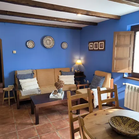 Rurales Casa Pachona * Puerto de Vega